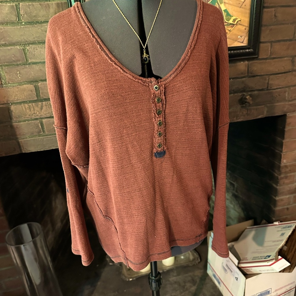 We The Free Rust Black Henley Top Xs oversized thermal